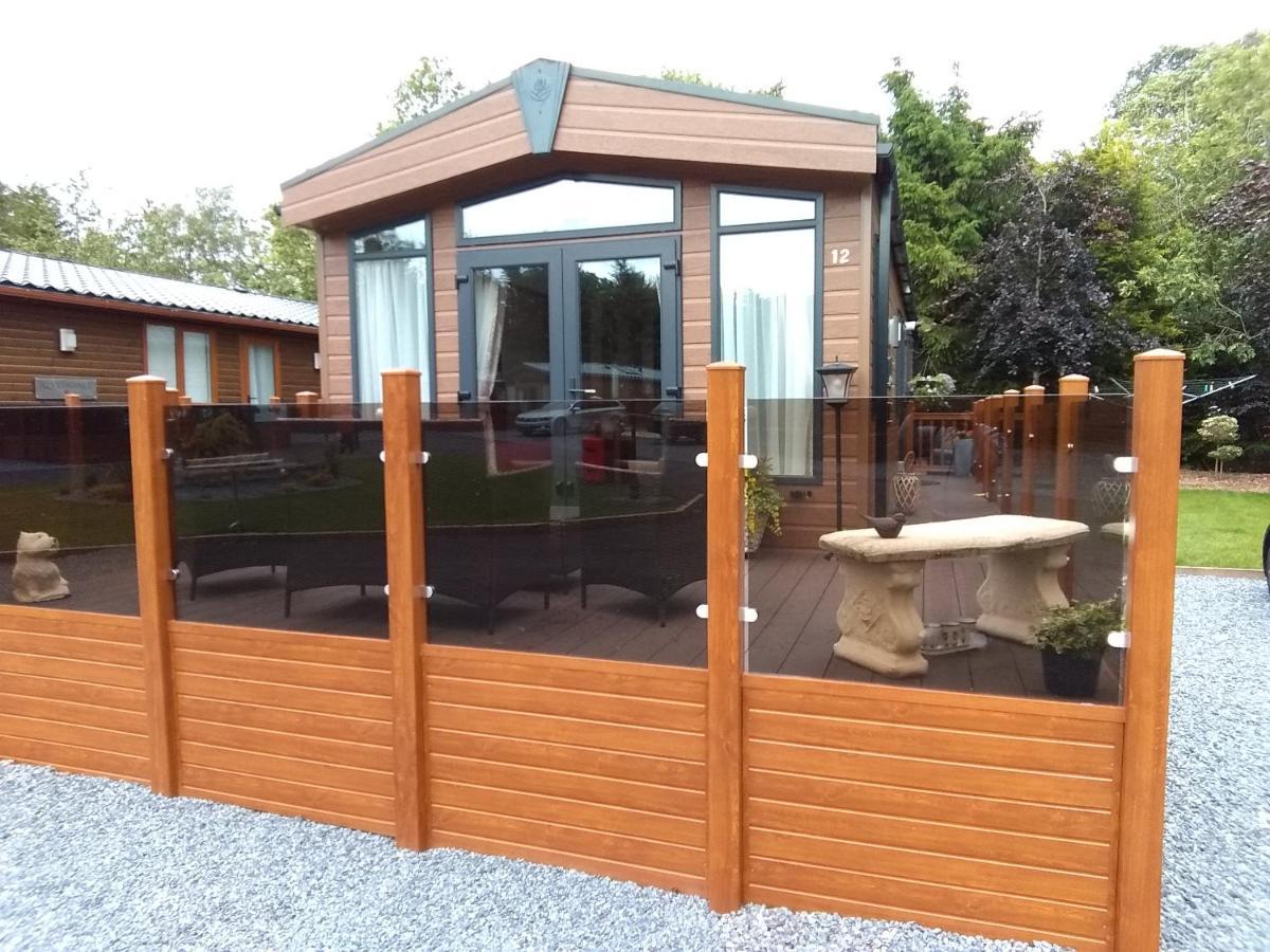 12 Burnside Lodge Auchterarder Exteriör bild